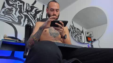 Snapshot of anders_x chatting on 03-07-26, 02:19 Andrs - online show from 03-07-26, 02:19