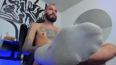 Andrs   -                   online show from 05-04-26, 10:50