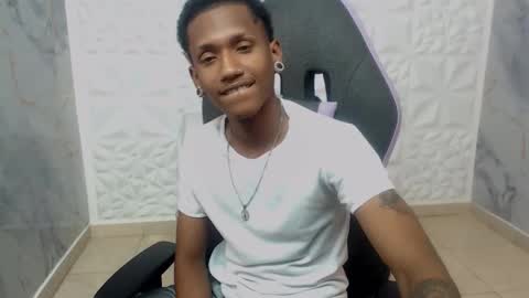 Snapshot of anderson_000 chatting on 02-04-26, 06:58 ANDERSON online show from 02-04-26, 06:58