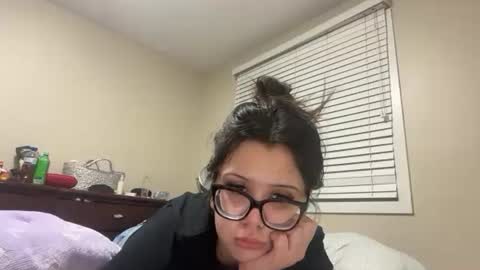 anditspinkxo online show from 05-30-26, 06:21