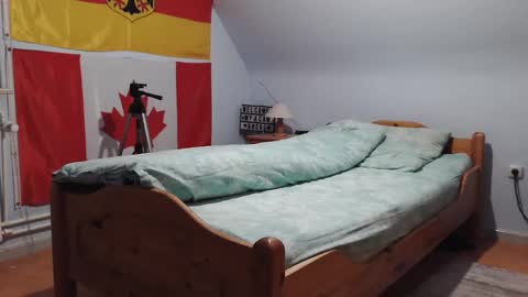 Andre online show from 12-18-24, 08:14