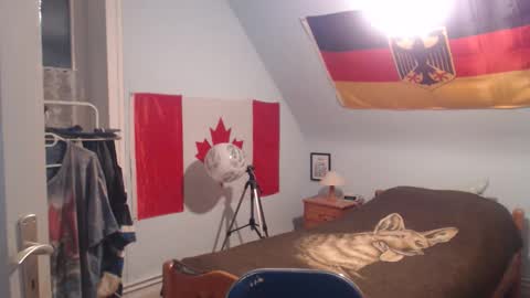 Andre online show from 10-30-25, 06:41