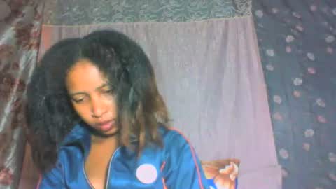 Snapshot of andre415913 chatting on 05-13-26, 04:32 andre415913 online show from 05-13-26, 04:32