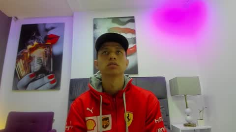 Snapshot of andre_blow chatting on 10-01-25, 11:27 Andre Blow online show from 10-01-25, 11:27