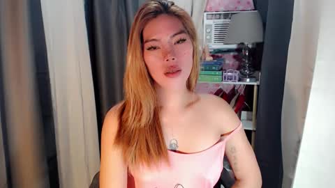 andrea06121998 online show from 02-14-26, 11:56