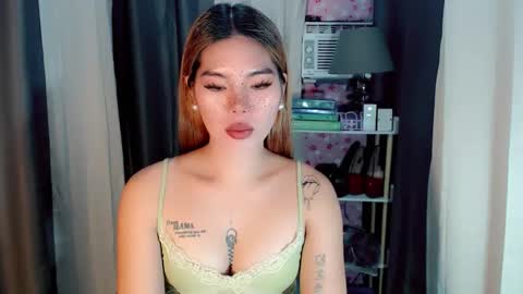 Snapshot of andrea06121998 chatting on 04-05-26, 03:31 andrea06121998 online show from 04-05-26, 03:31