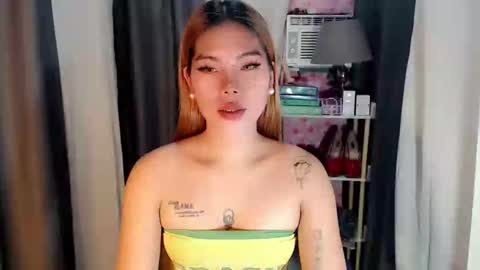 Snapshot of andrea06121998 chatting on 04-06-26, 12:39 andrea06121998 online show from 04-06-26, 12:39