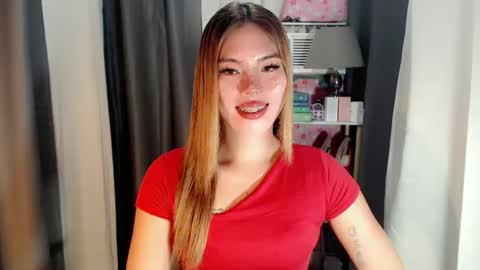 Snapshot of andrea06121998 chatting on 05-24-26, 02:00 andrea06121998 online show from 05-24-26, 02:00