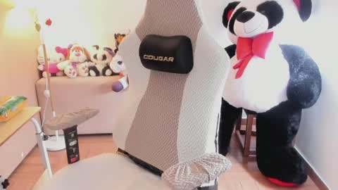 andrea_bonnie online show from 04-13-26, 12:54