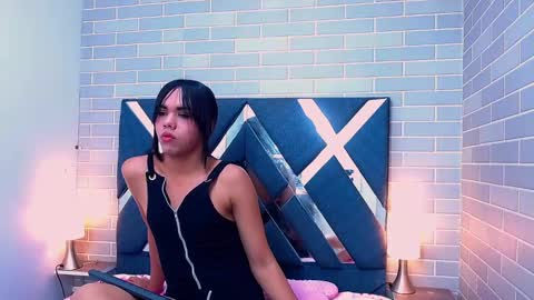 Andres Gil online show from 12-29-24, 03:57