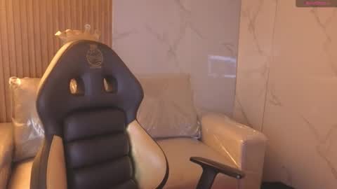 Snapshot of andrea_ramoss_ chatting on 12-01-25, 08:25 Andrea Ramos online show from 12-01-25, 08:25