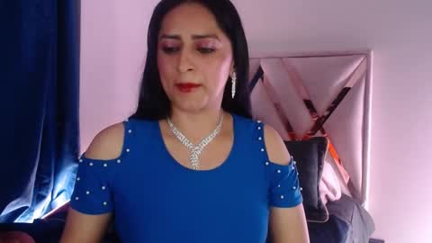 Snapshot of andrea_sexx_ chatting on 02-05-25, 10:01 Andrea online show from 02-05-25, 10:01