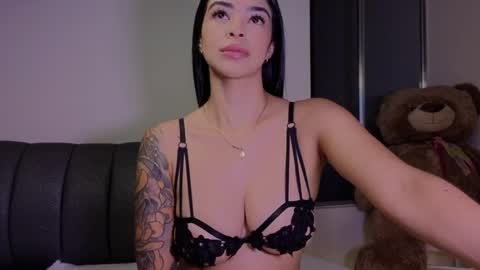    online show from 05-05-26, 02:08