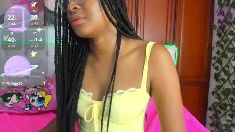 Naomi Andrea Daviss online show from 03-05-26, 02:02