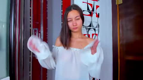 andreajohnsons online show from 07-05-26, 01:12