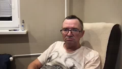 Snapshot of andreass60 chatting on 12-30-24, 05:26 andreass60 online show from 12-30-24, 05:26