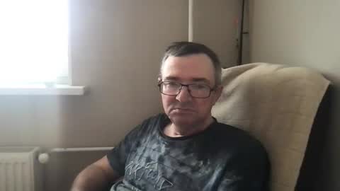 Snapshot of andreass60 chatting on 03-25-26, 07:36 andreass60 online show from 03-25-26, 07:36