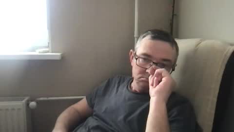 Snapshot of andreass60 chatting on 04-15-26, 10:55 andreass60 online show from 04-15-26, 10:55