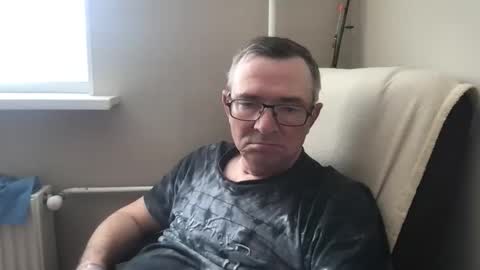 Snapshot of andreass60 chatting on 05-07-26, 06:41 andreass60 online show from 05-07-26, 06:41