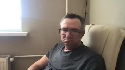 Snapshot of andreass60 chatting on 05-27-26, 06:10 andreass60 online show from 05-27-26, 06:10