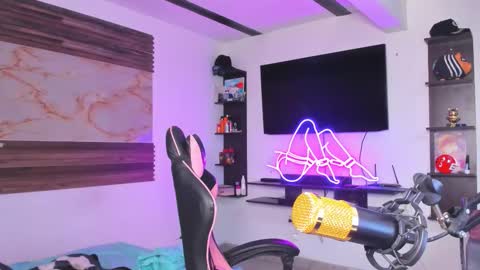 andrees_s online show from 10-13-25, 11:27