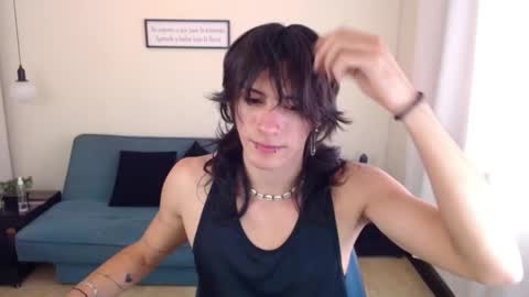 Snapshot of andreey50 chatting on 01-06-25, 08:39 Andrey online show from 01-06-25, 08:39