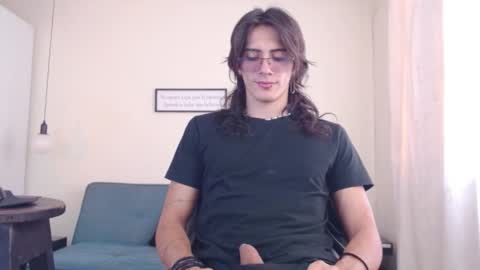 Snapshot of andreey50 chatting on 02-12-25, 08:18 Andrey online show from 02-12-25, 08:18