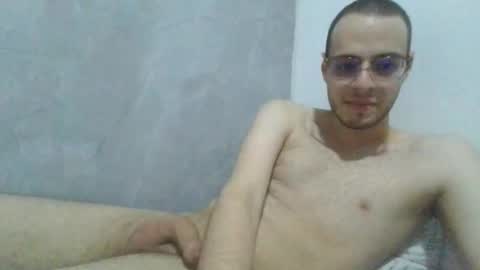andres129494 online show from 02-06-26, 01:32