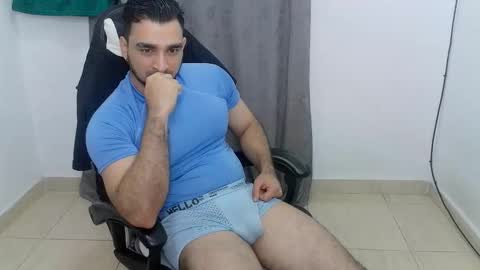 andres180950734 online show from 05-29-26, 12:19