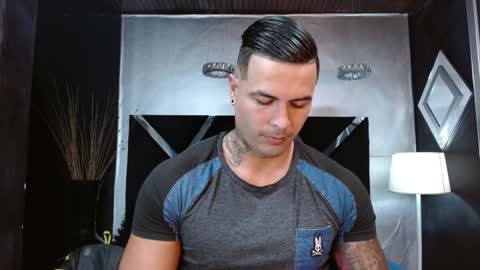 insta andres clark  online show from 01-03-25, 05:31