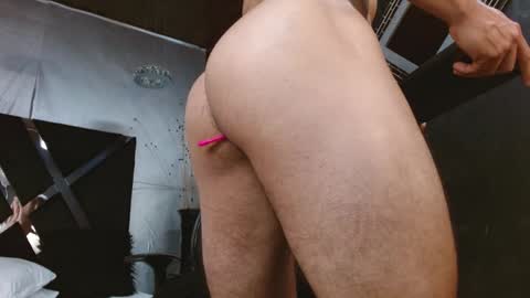 insta andres clark  online show from 01-10-25, 09:53