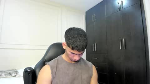 andres_stud online show from 05-08-26, 04:51