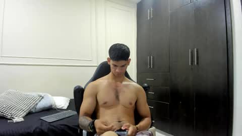 andres_stud online show from 05-11-26, 03:34