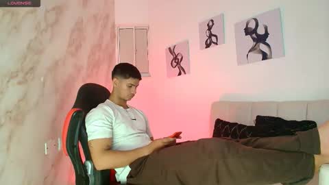 ANDRES  online show from 12-20-25, 04:41