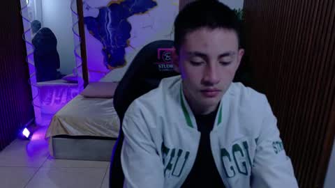 Snapshot of andres_tay chatting on 05-20-26, 02:40 andres_tay online show from 05-20-26, 02:40