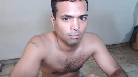 Snapshot of andresfern chatting on 01-12-25, 06:59 ANDRES online show from 01-12-25, 06:59