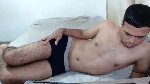 Snapshot of andresfern chatting on 10-09-25, 09:24 ANDRES online show from 10-09-25, 09:24