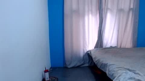 Snapshot of andresfern chatting on 08-05-26, 07:06 ANDRES online show from 08-05-26, 07:06