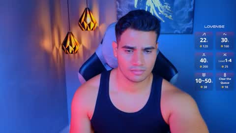 Snapshot of andresfiit chatting on 03-26-26, 03:50 Andres online show from 03-26-26, 03:50