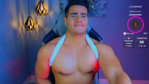 Snapshot of andresfiit chatting on 03-30-26, 12:33 Andres online show from 03-30-26, 12:33