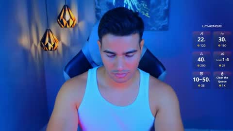 Snapshot of andresfiit chatting on 03-30-26, 12:39 Andres online show from 03-30-26, 12:39