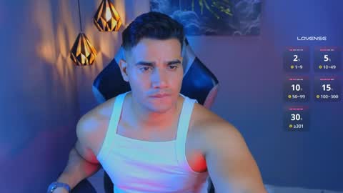 Snapshot of andresfiit chatting on 04-05-26, 12:30 Andres online show from 04-05-26, 12:30
