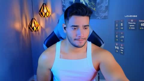 Snapshot of andresfiit chatting on 04-20-26, 11:24 Andres online show from 04-20-26, 11:24