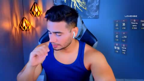 Snapshot of andresfiit chatting on 04-21-26, 12:44 Andres online show from 04-21-26, 12:44