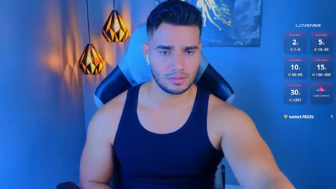 Snapshot of andresfiit chatting on 04-25-26, 02:25 Andres online show from 04-25-26, 02:25