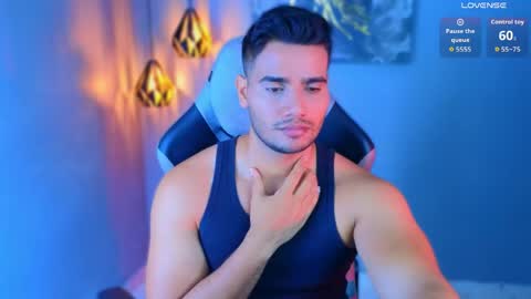 Snapshot of andresfiit chatting on 05-05-26, 01:08 Andres online show from 05-05-26, 01:08