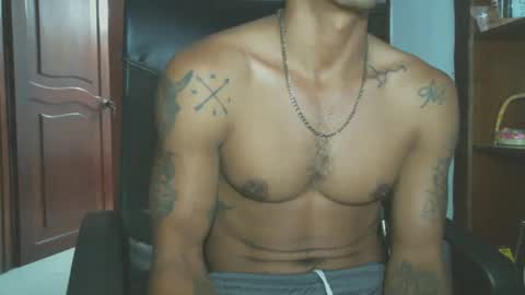 andresfmc1997 online show from 09-28-25, 03:56