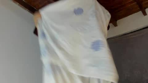 Andres online show from 05-04-26, 06:09
