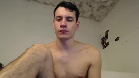 Snapshot of andrestorres0 chatting on 04-21-26, 03:35 Andres Torres online show from 04-21-26, 03:35