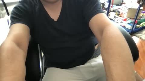 Snapshot of andrestoyo chatting on 05-27-26, 06:27 andrestoyo online show from 05-27-26, 06:27